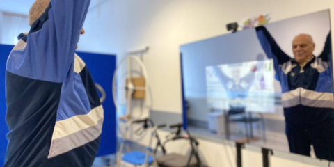 El proyecto Miratar desarrolla un espejo interactivo para mejorar el envejecimiento activo y saludable