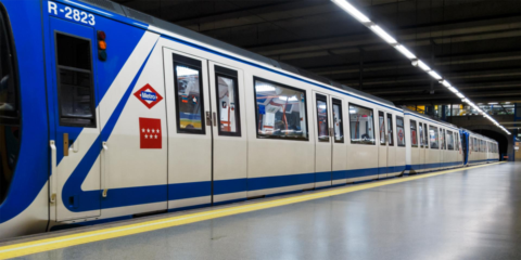 Las nuevas máquinas expendedoras de billetes del Metro de Madrid incluirán tecnología inteligente