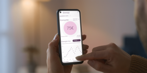 LOLA, la plataforma IoT de Simon para impulsar la gestión eficiente de viviendas y edificios inteligentes