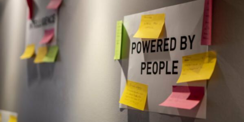 El informe anual de sostenibilidad de 2023 de Helvar analiza el impacto ambiental y financiero de la marca