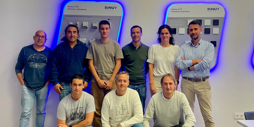 Profesionales que participaron en la formación de Dinuy.