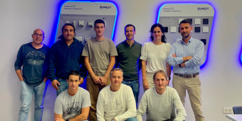 El showroom de Dinuy acoge una formación sobre el estándar KNX dirigida a los profesionales del sector