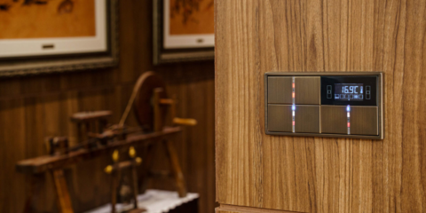 Jung mostrará en Matelec sus gamas de mecanismos y el sistema domótico Jung Home