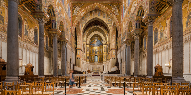 Zumtobel ilumina la Catedral de Monreale en Sicilia