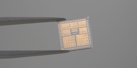 Una nueva spin-off del CSIC fabrica chips flexibles orgánicos para sistemas de monitorización