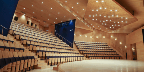 El Auditorio de Zaragoza moderniza los sistemas de sonido e iluminación y mejora la accesibilidad