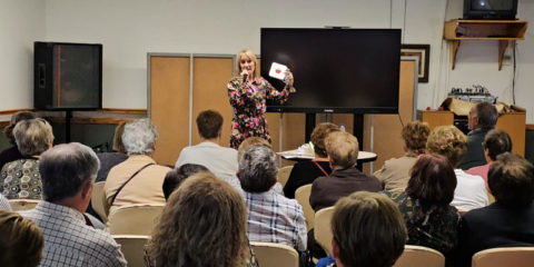 El servicio de teleasistencia provincial de Teruel incorpora nuevos dispositivos digitales y móviles