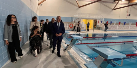 Inaugurada la Piscina Municipal de Monforte de Lemos con sistemas de control inteligente