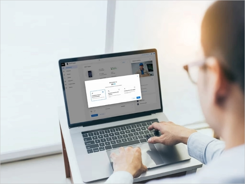 persona con portátil