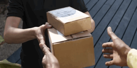 Dnake refuerza la seguridad en entregas con códigos temporales con su app Smart Pro