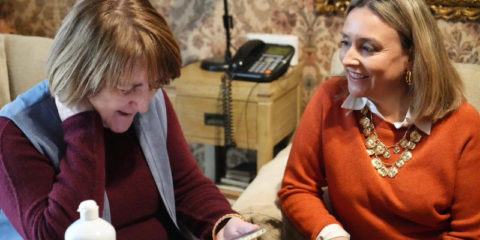 Un proyecto piloto de monitorización inteligente impulsa la teleasistencia en Murcia