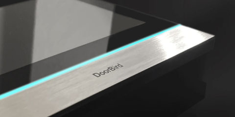 DoorBird incorpora a su catálogo nuevos monitores de interior IP con funciones avanzadas
