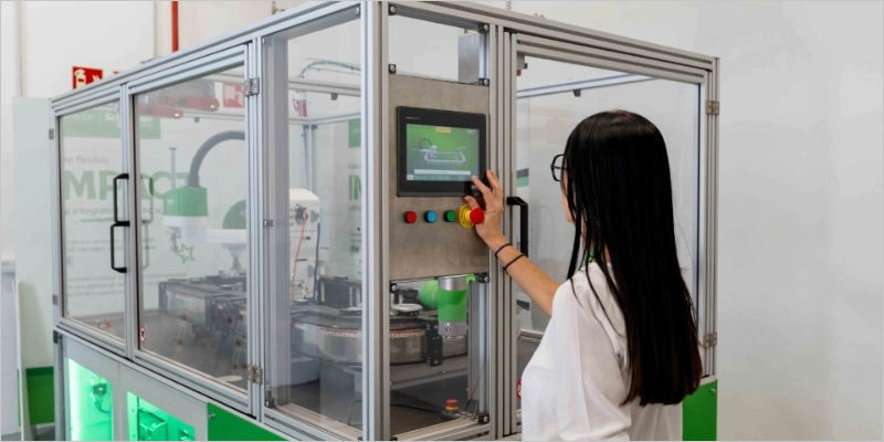 Nuevo laboratorio de robótica de Schneider Electric