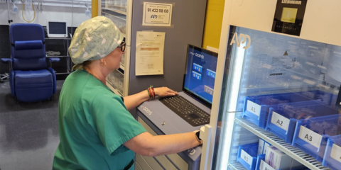 El Hospital de Elche refuerza el control de los medicamentos con dispensación automatizada