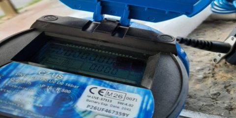 Llanes finaliza la instalación de 450 contadores inteligentes para modernizar la gestión del agua