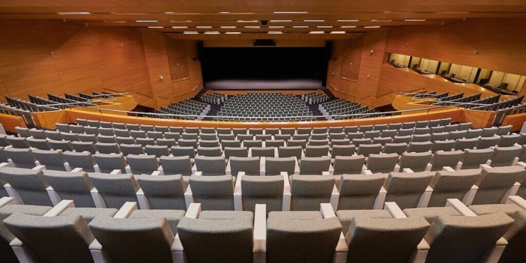 Una de las salas del Palacio de Congresos de Valencia
