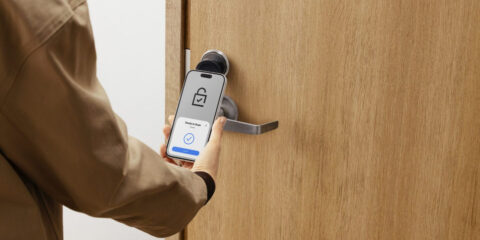 iLOQ presenta en Francia su plataforma de gestión de accesos inteligentes iLOQ 5 Series+